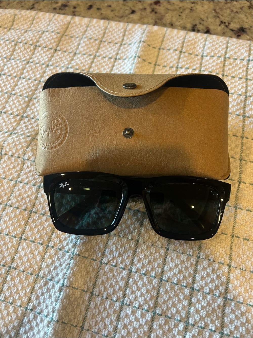 Ray-Ban Warren Sunglasses